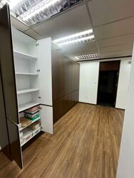 63@ubi (D14), Factory #530819941
